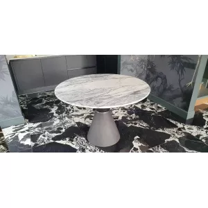 Обеденный стол Обеденный стол