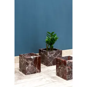 Кашпо из мрамора Rosso Levanto