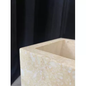 Кашпо из мрамора Sunny Light