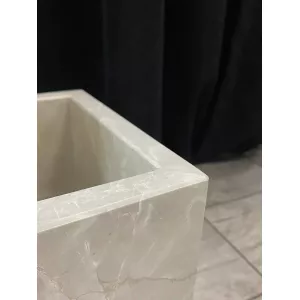 Кашпо из мрамора New Cool Grey